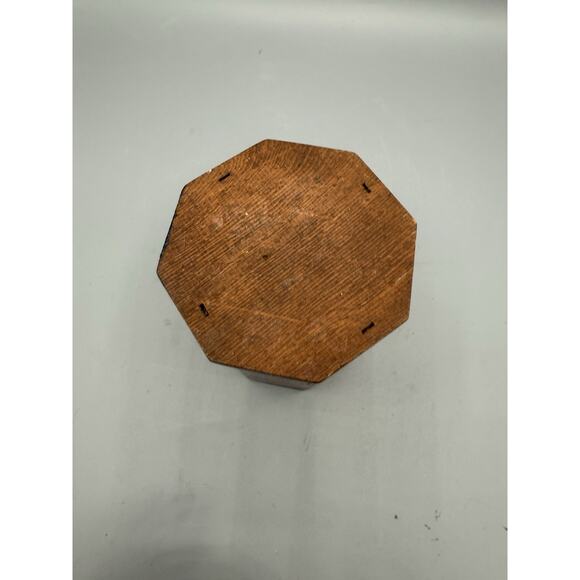 “Vintage Wooden Octagon Pencil Holder Desk Organizer – Hand Painted Folk Art - Picture 6 of 8